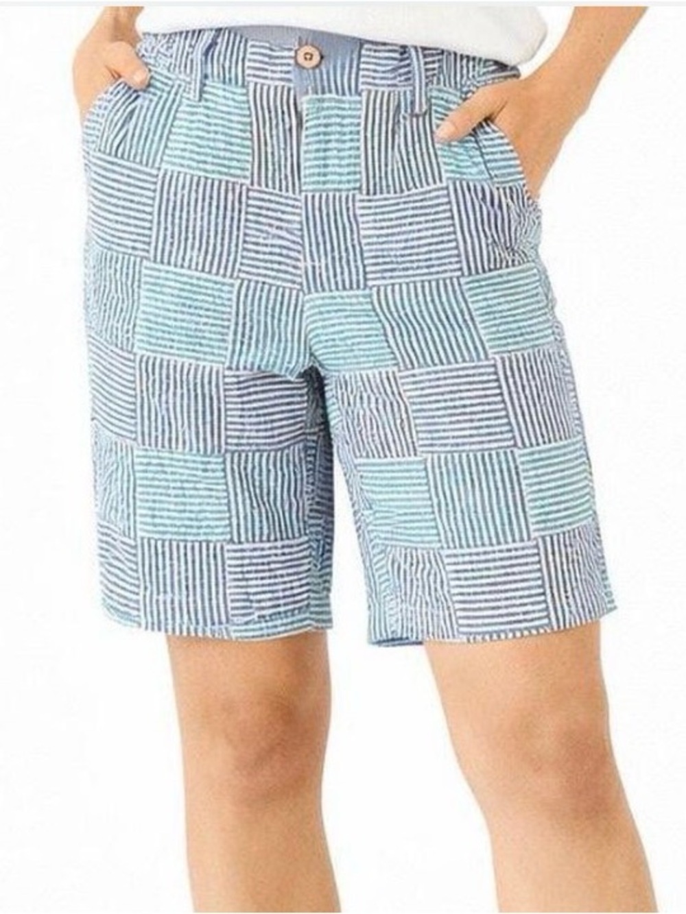 L.L. Bean Womens Favorite Fit Patchwork Madras Seersucker Shorts Reg Sz 18